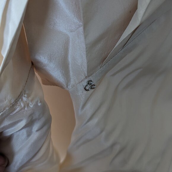 Vintage Silk Kay Unger wrap blouse- Size 2 NWT - Picture 2 of 10